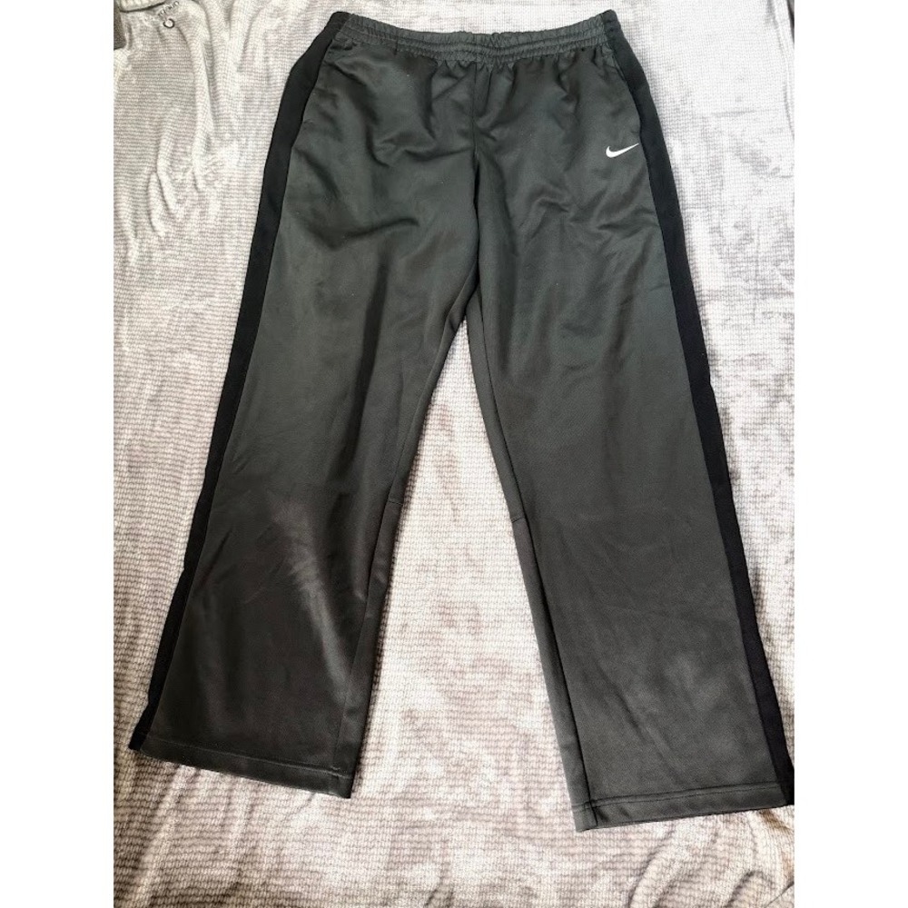 Nike Therma-FIT Mens Training Pants Gray Stripe Straight XL Sweatpants 36x32